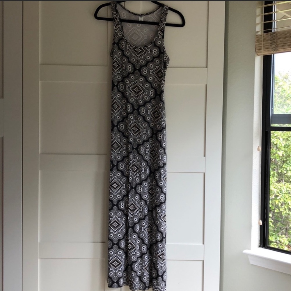 MAXI DRESS